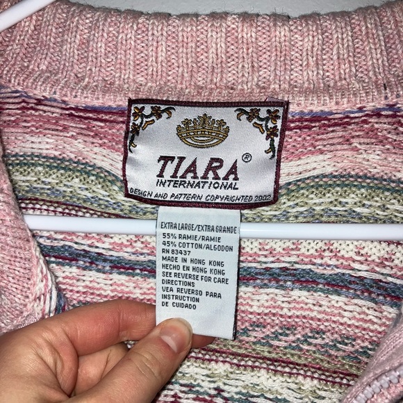 Zip up - Picture 2 of 2